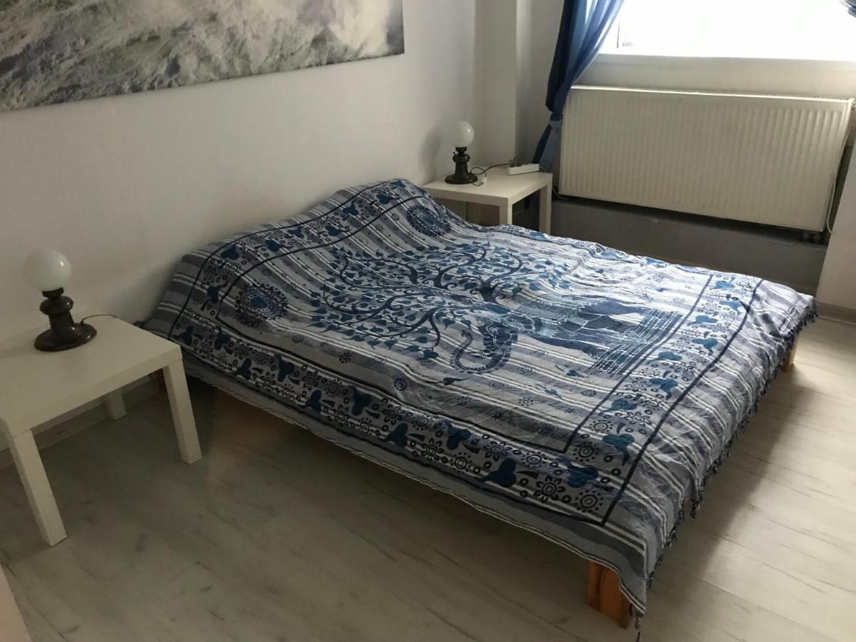 Apartament Kamienica Apartment Lodź Bagian luar foto